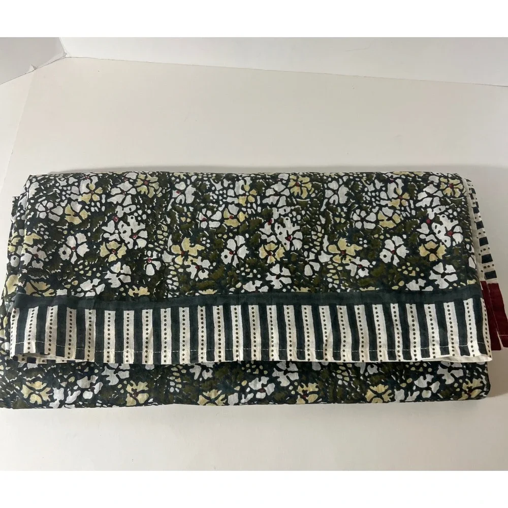 Le Monde Sauvage Paris 1970 Floral Geometric TableCloth Cotton 72 x 108